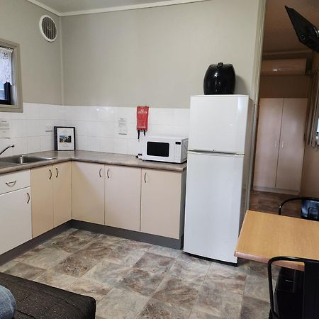 Narrabri Motel And Caravan Park Экстерьер фото